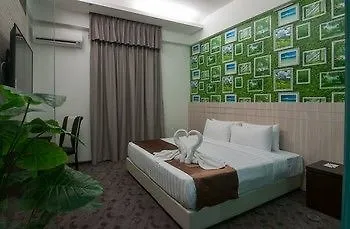 E-Red Hotel Melaka