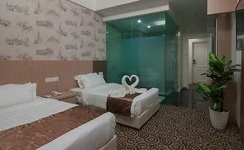 E-Red Hotel Melaka Malacca