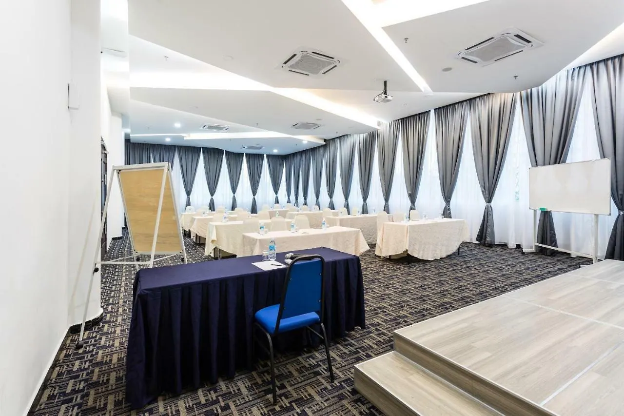 ****  E-Red Hotel Melaka Malaysia
