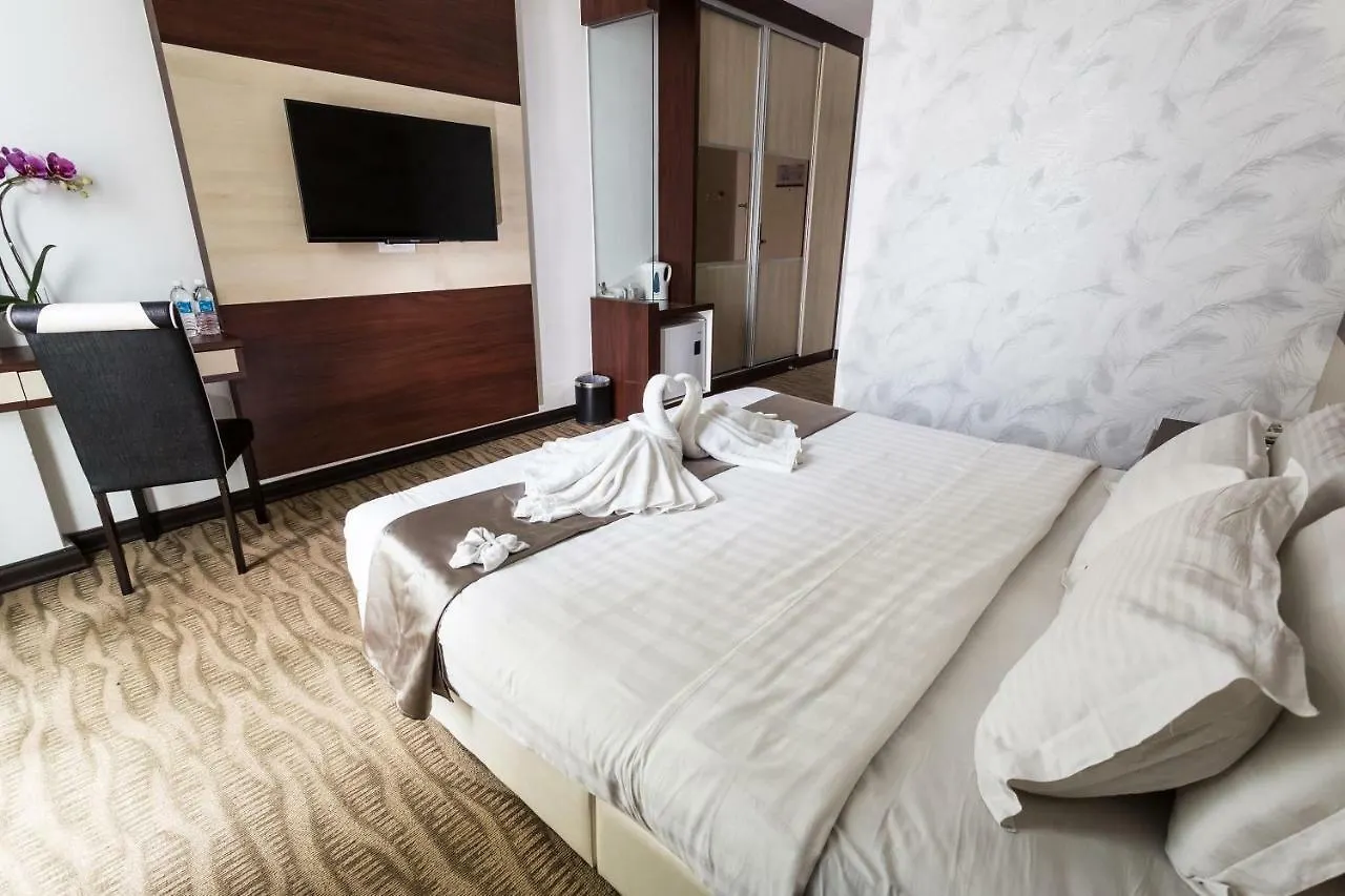 E-Red Hotel Melaka