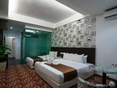 E-Red Hotel Melaka 4*, Malacca